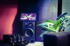 STUDIO & GIGS